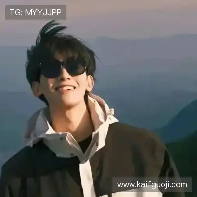 孟霖柯